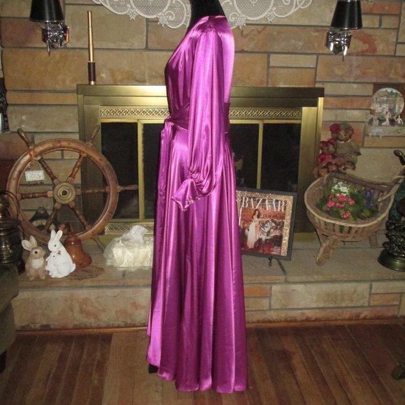 Catherine D'Lish Beverly Gown - Picture 4 of 9